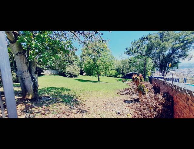 1,126M² VACANT LAND FOR SALE IN RAISETHORPE
